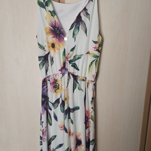 BSB Floral One-Piece Jumpsuit like new, colorful, size S