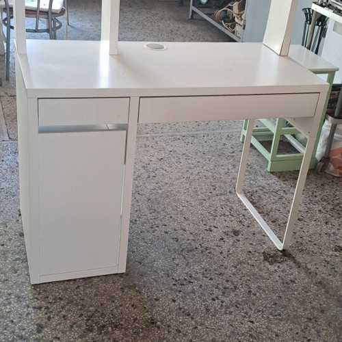 Ikea desk 105×50 cm