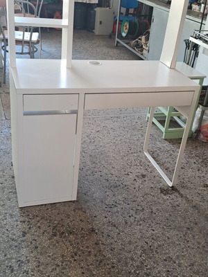 Ikea desk 105×50 cm