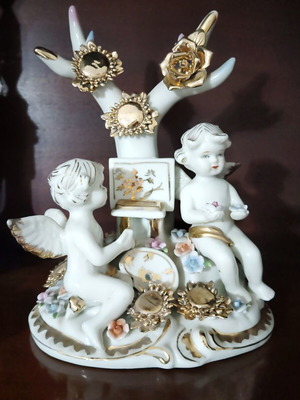 Decorative item like new