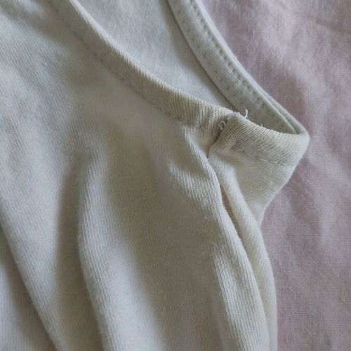 White Stradivarius crop top used with button detail