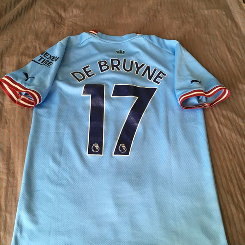 Puma Manchester City De Bruyne #17 Soccer Jersey used, size S/M