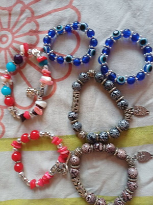 Bracelets new colorful lot of 5