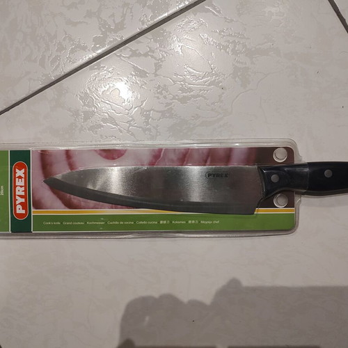 PYREX Chef Knife new, size 20 cm