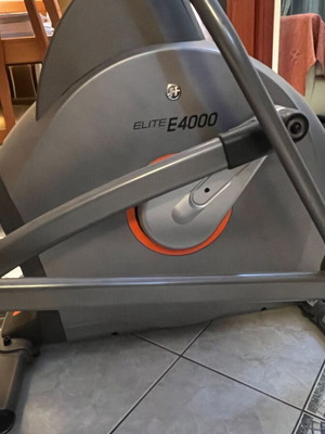 Horizon Elite E4000 elliptical machine used, for parts or repair