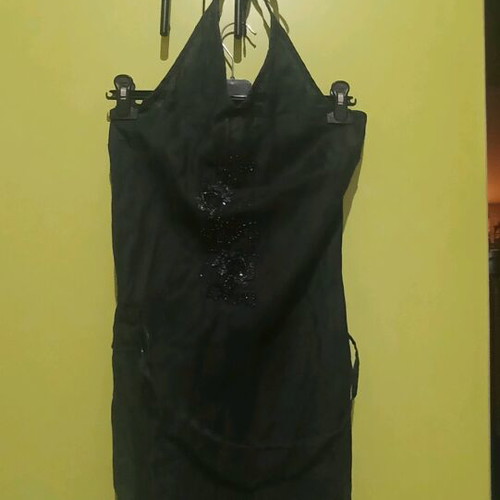 Black dress like new with side zipper, size small