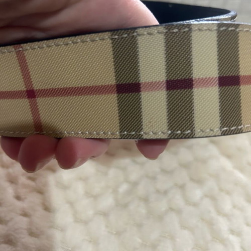Burberry belt like new, black and beige, size 100