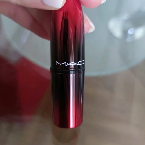 MAC Love Me Lipstick new, shade Ruby You