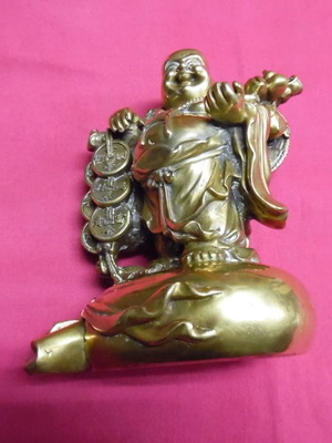 Bronze handmade Fengshui Buddha statue like new