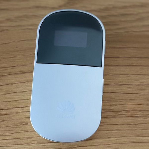 Huawei E586 Mobile WiFi used portable router with SIM hotspot