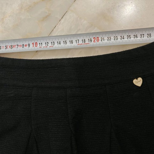 Lynne mini skirt black A-line like new