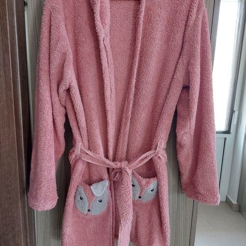 Fawn bathrobe used, pink fleece with belt and hood, size L