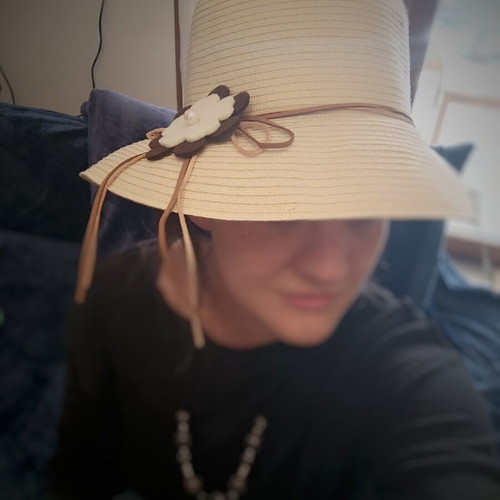 Women’s straw hat new, beige, size M