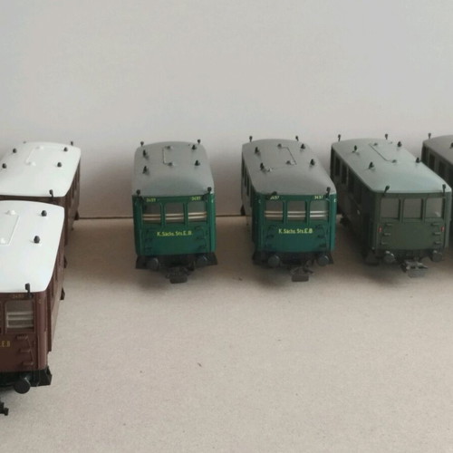 Passenger wagons HO scale used, pair