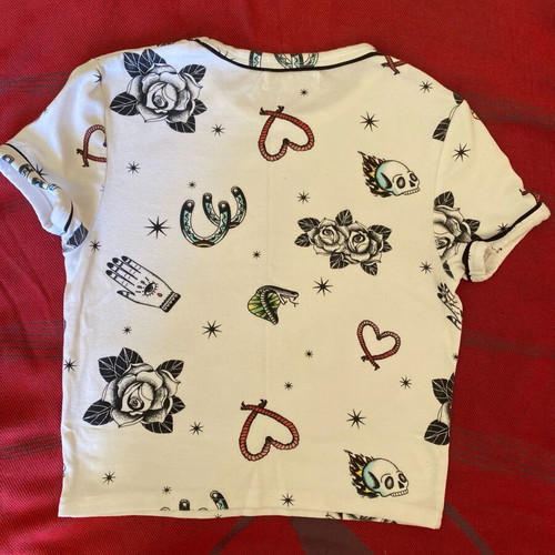 Bershka tattoo art slim short-sleeve shirt like new, large, white