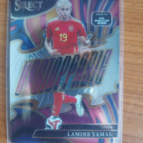 Panini Select 2025-2026 Road to World Cup Lamine Yamal insert card