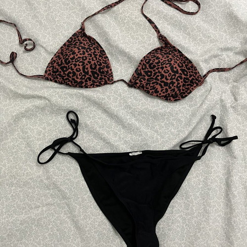 Bikini set like new, top Esmara/Lidl and bottom Jumbo, size M