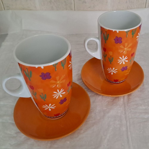 Set of mugs like new, 300 mL capacity