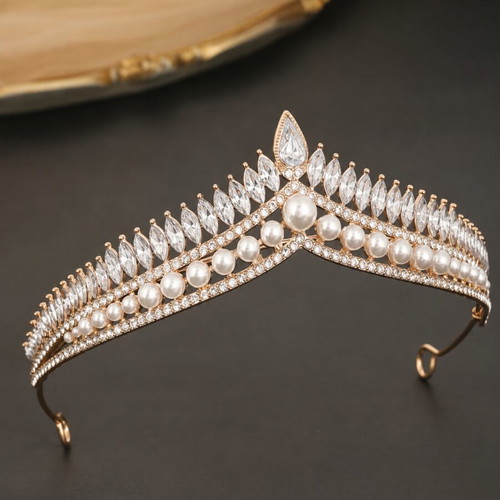 Bridal tiara with crystal rhinestones and pearls, new
