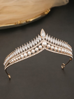 Bridal tiara with crystal rhinestones and pearls, new