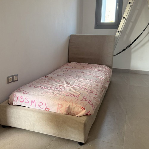 Entos Upholstered Single Bed 90×200 like new