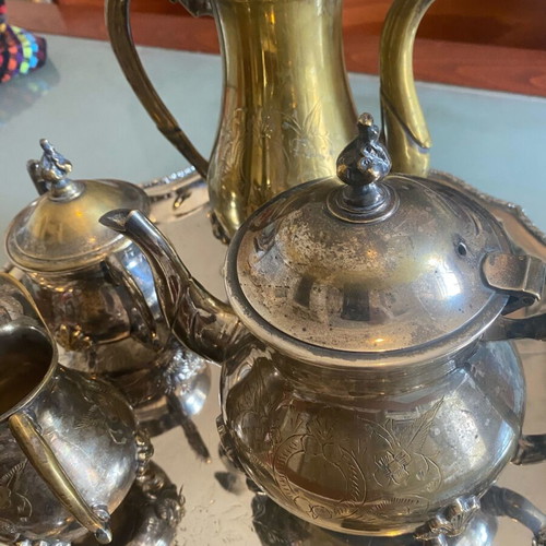 Vintage silver-plated serving set like new with tray