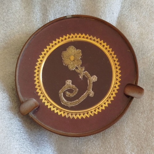 Vintage decorative ashtrays used, set of 3 pieces