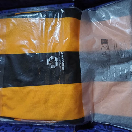 Kaizer Chiefs Home Shirt 2024-25 Official Licence Sealed Size Large
