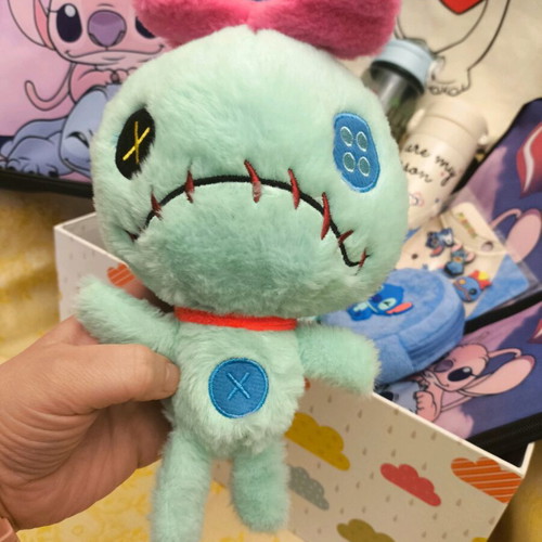 Disney Stitch and Scrump gift set with plush toys and accessories, new