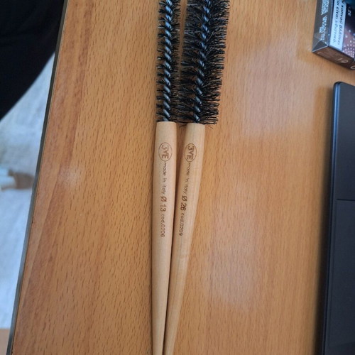 3ME Maestri round hair brushes new, wooden