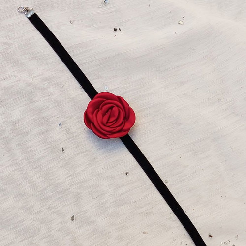 Black velvet choker with large red fabric flower new