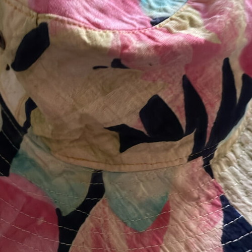 Cotton Batik Floral Canvas Hat like new, size M