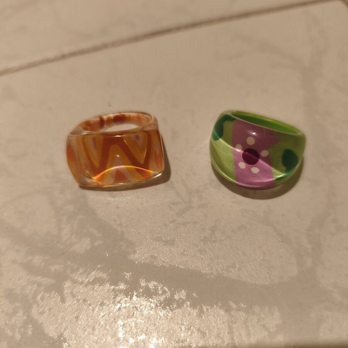 Colorful 90's rings like new, set of 2