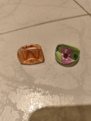 Colorful 90's rings like new, set of 2
