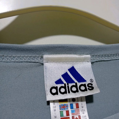 Adidas medium t-shirt like new, turquoise