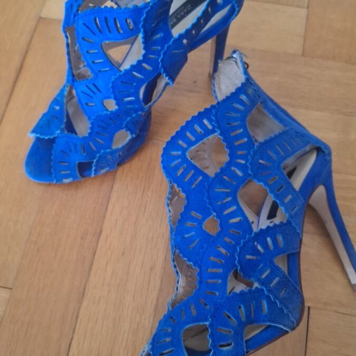 Zara sandals like new, blue suede with laser-cut design