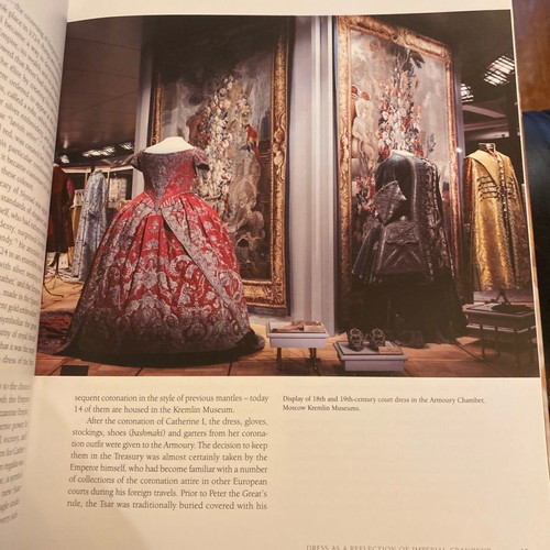 The Magnificence of the Tsars coffee table book like new from V&A exhibition