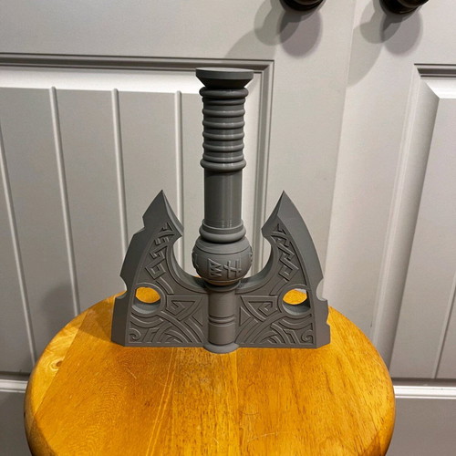 Dwarf Axe Dice for DND new, axe dice storage container