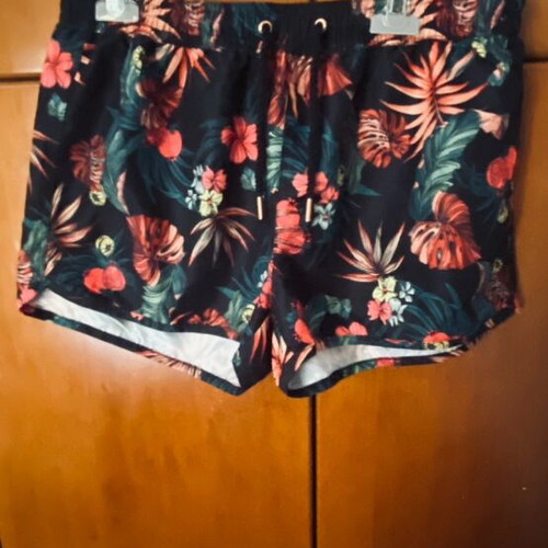 Brunotti shorts like new, size M / 38 / 10