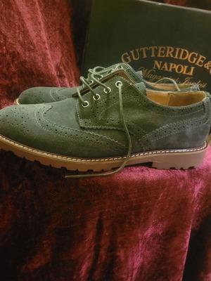Gutteridge gray suede shoes size 44 new