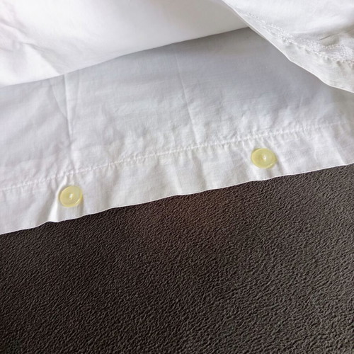 Set of 2 vintage white cotton pillowcases with lace like new