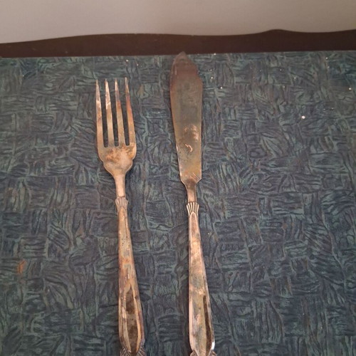 Silver-plated cutlery set like new, 6 forks 17cm and 6 knives 20cm