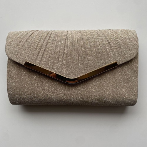 Women's evening clutch bag gold like new with chain