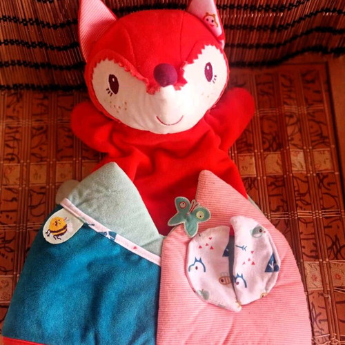 Alice Lilliputients hand puppet with sounds, missing 3 foxes