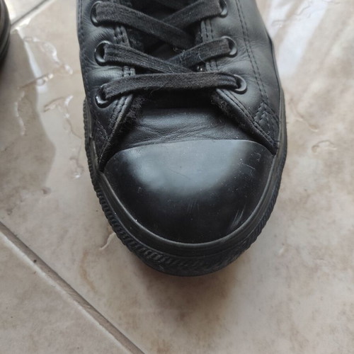 Converse All Star authentic black leather men's shoes used, size 42.5