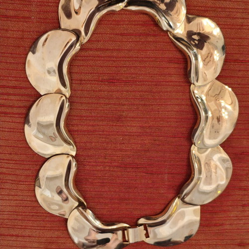 Vintage Statement Gold Collar Necklace like new, 1970s design