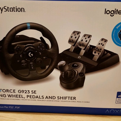 Trueforce G923 SE racing wheel like new with pedals and shifter