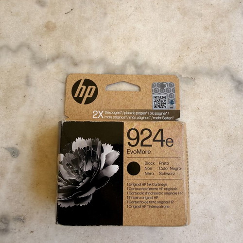 HP 924e EvoMore Black Ink Cartridge new, sealed