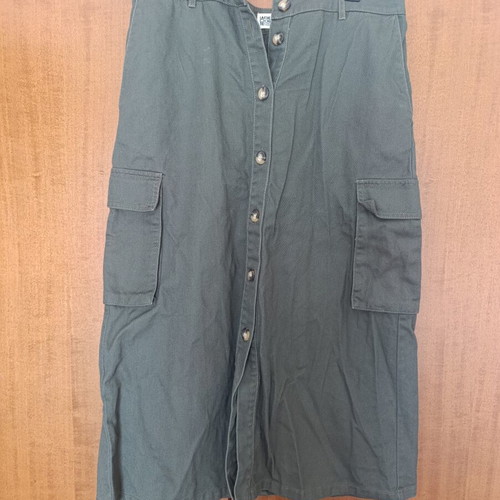 Khaki skirt size S/M like new La Redoute Collections