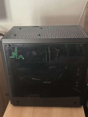 Pc with Rx 5500 Xt, 16GB RAM, 1TB storage and 75Hz monitor used